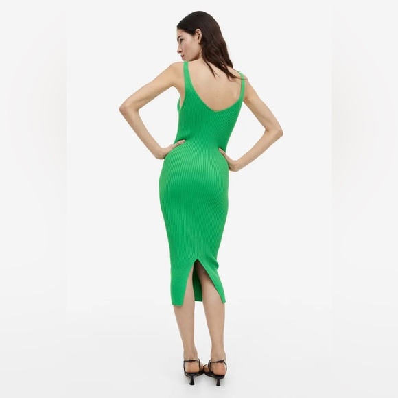 H&M Emerald Green Knit Dress (Small) - Picture 3 of 5